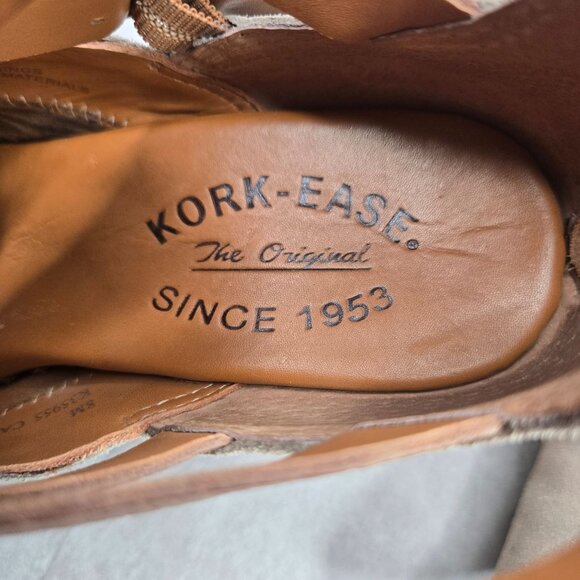 Kork-Ease Western Ankle Booties Size 8 Taupe Suede Block Heel Buckle Boots - Picture 11 of 12